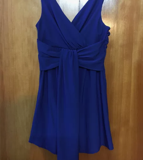 性感风女装很性感的一款，可当上衣可当裙子，...