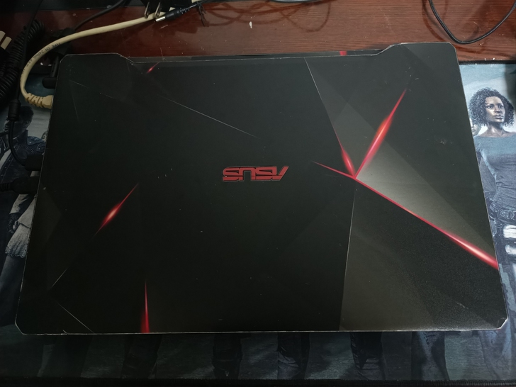 华硕飞行堡垒   i7-8750H  8g...