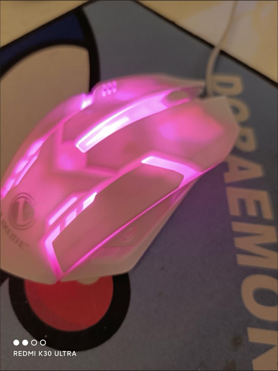 会发光的鼠标