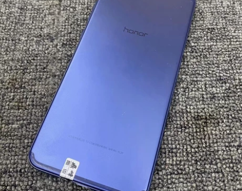 荣耀v10,全网通 6+128,有指纹,无...