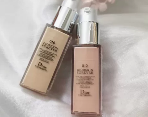 DIor迪奥凝脂恒久粉底20ml 全新，全...