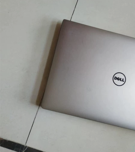 如图,戴尔笔记本,闲置转售给有需要的人,一...