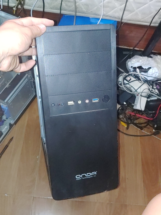 电脑机箱加350w电脑机箱电源，整套拆机下...