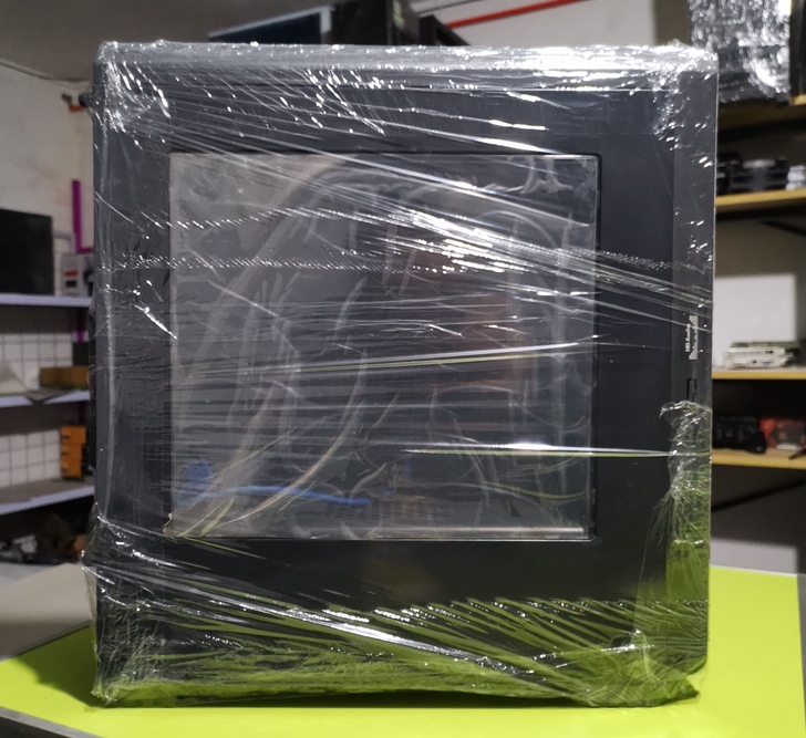 自提:电脑机箱先马空机箱