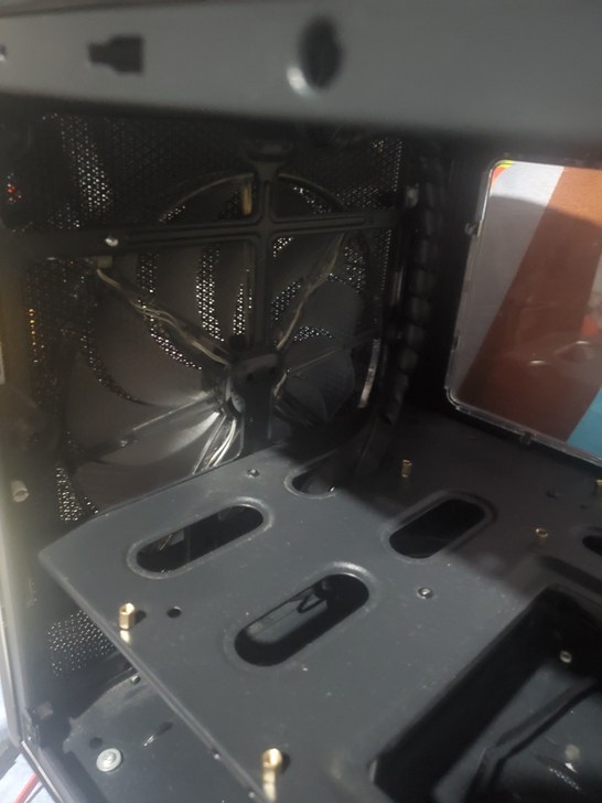 aw309机箱。电脑主机机箱