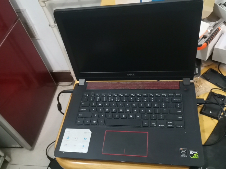 戴尔i5 4G显存游戏本，笔记本电脑