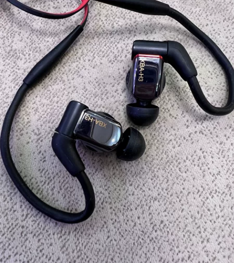 索尼 SONY XBA-H3 耳机 成色如...