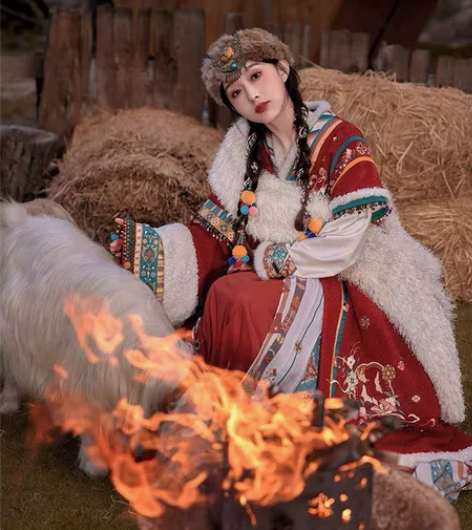 七月夕汉服 玄女 交领上袄改良绣花短背子印...