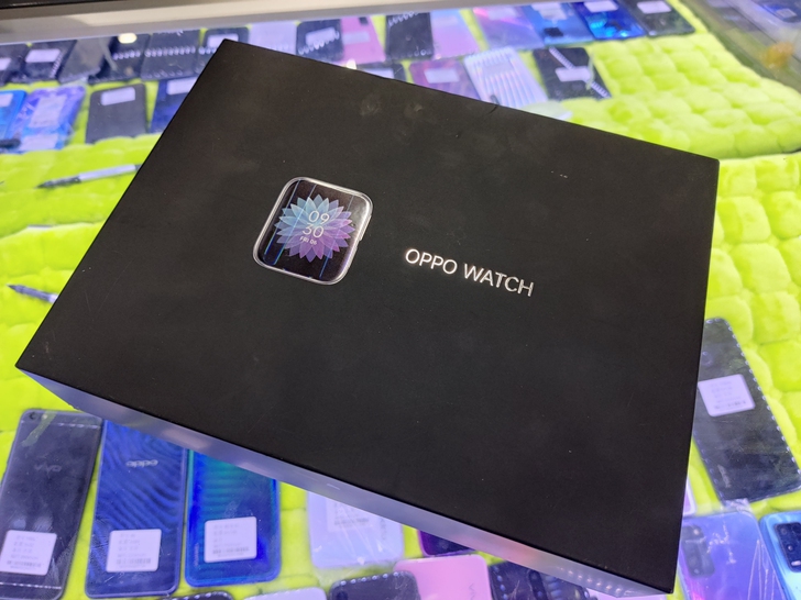 OPPO watch 精钢版 全套 。