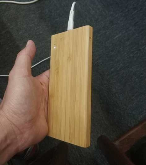 工厂出口剩下的木头充电宝10000毫安，数...