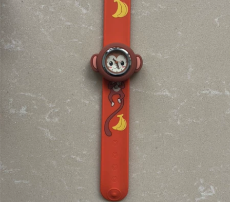 全新 ZGO 正港时尚手表,生肖猴,硅胶表...