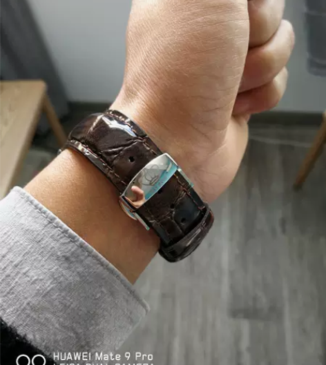 原装天王手表两种材质表带，带拆卸工具！不议...