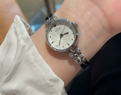 歌迪手表 女款轻奢小众学生高级感ins风小...