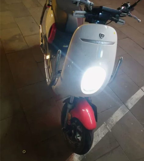 台铃新国标电动车，跑五十公里。有牌有证。不...