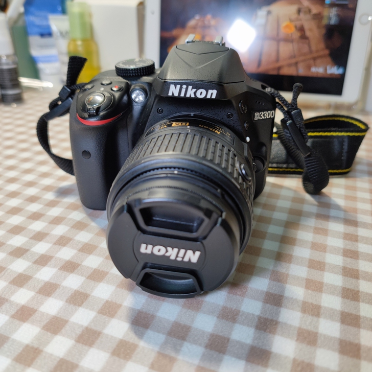 Nikon尼康D3300单反相机 18-55