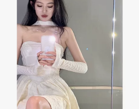 奶甜系辣妹连衣裙女2022夏季新款法式纯欲...