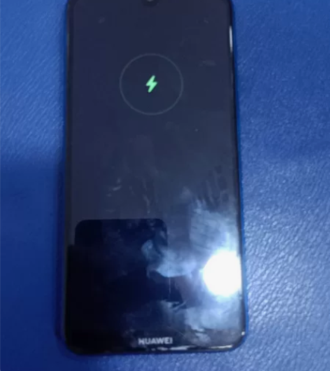 畅享9没修过,开机定屏 感兴趣的话点“我想...