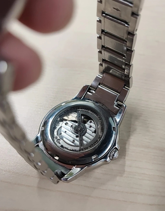 自动上弦防水腕表