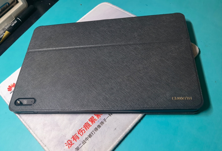 个人闲置huawei pad一部，购物本年...