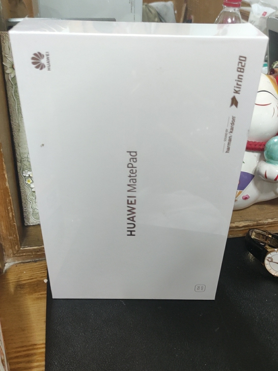 华为mat pad全新