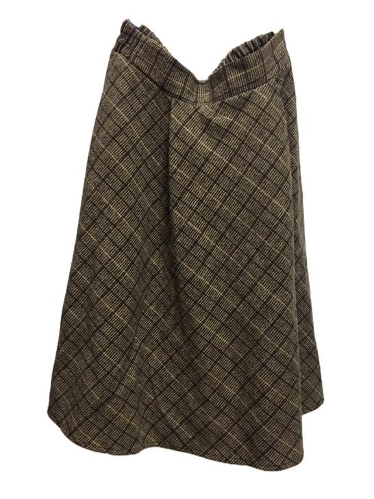 格子半身裙 长度膝盖下1.5cm左右 ,a...