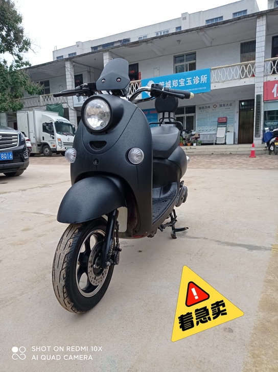 二手雅迪台铃爱玛电动车，几百辆精品二手电动...