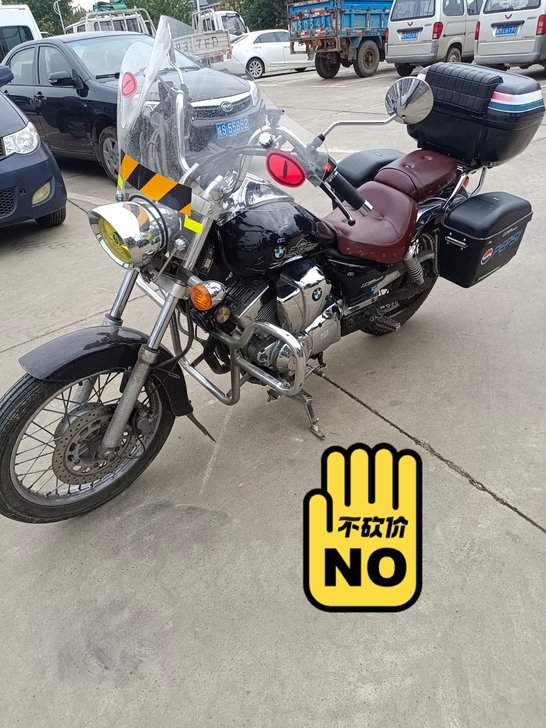 14年  力帆v16   250双杠发动机...