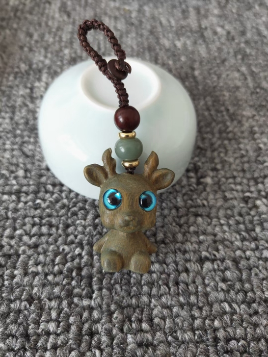 天然绿檀Q版萌宠，小麋鹿（一路有你）钥匙扣...