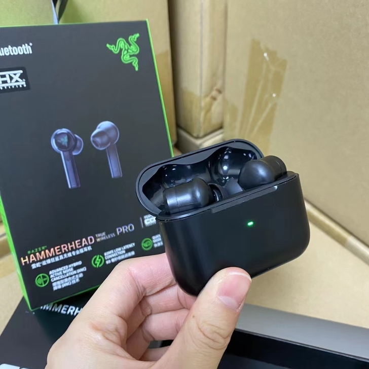 全新未拆封！！Razer雷蛇战锤狂鲨真无线...