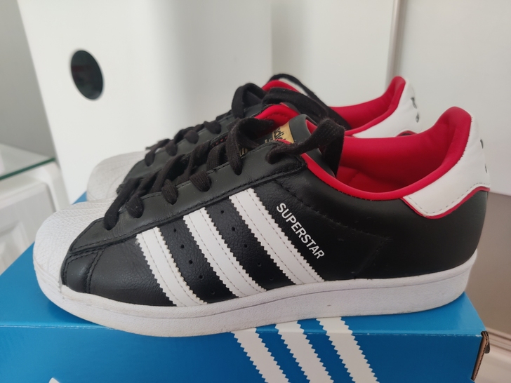 阿迪达斯FW6385板鞋，38码，天猫官方...