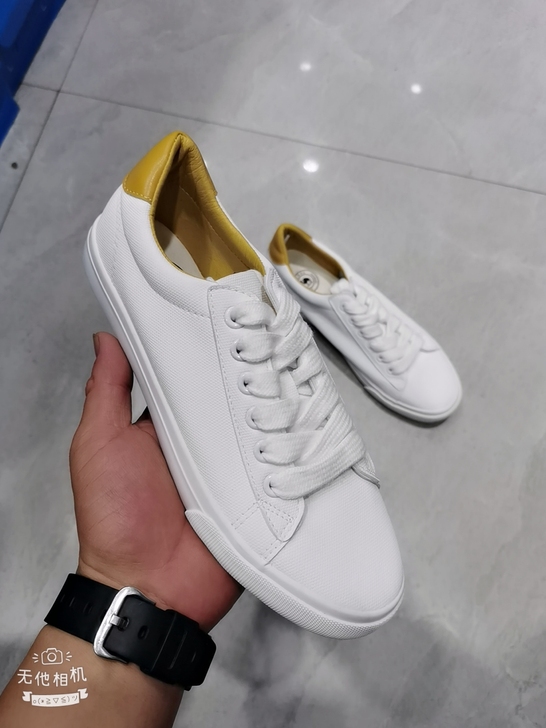 骆驼皮面板鞋经典款37码