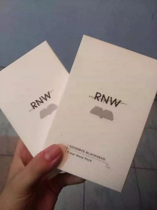 韩国RNW鼻贴女去黑头粉刺清洁控油收缩毛孔...