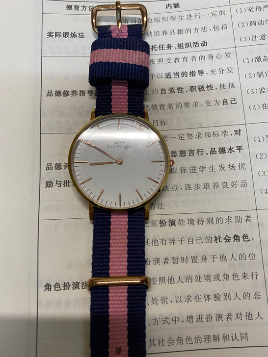 DW女士手表，6成新 实体店购入小票和外包...