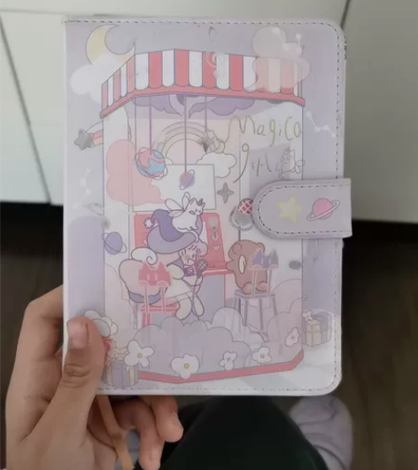 出一个女孩的日记本 这是我在上学的时候用过...