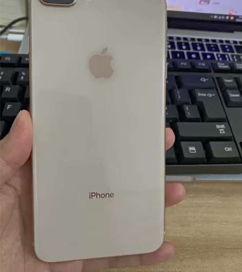 现售一台8plus，64G，可指纹解锁，全...