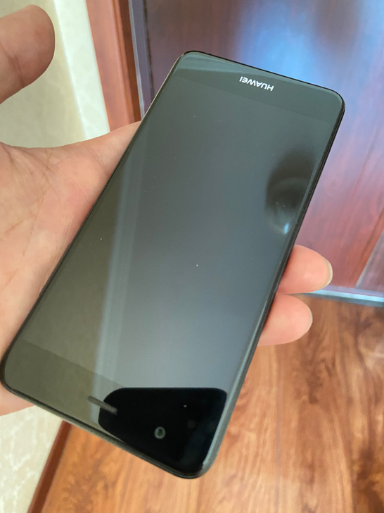 华为nova 手机开不了机,内存不详,...