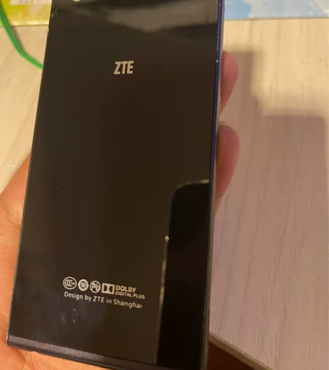 中兴手机，换过后玻璃，刷的小米系统，功能正...