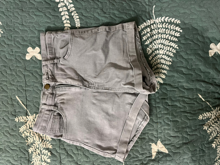 矮个子，辣妹，身材好，显身材，显瘦，旧衣亏...