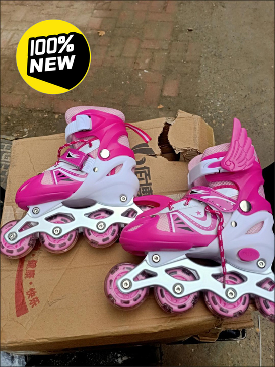 溜冰馆倒闭处理儿童溜冰鞋【大小可调】3-5...