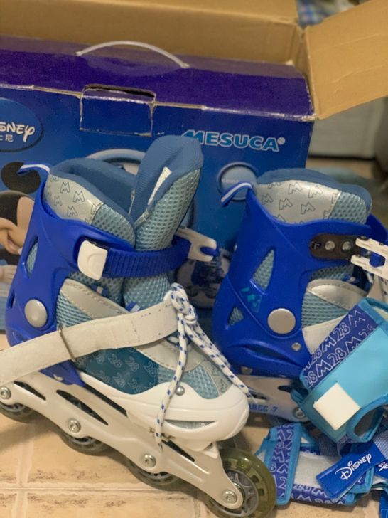 麦斯卡溜冰鞋 轮滑鞋，内长见图三，小码的，...