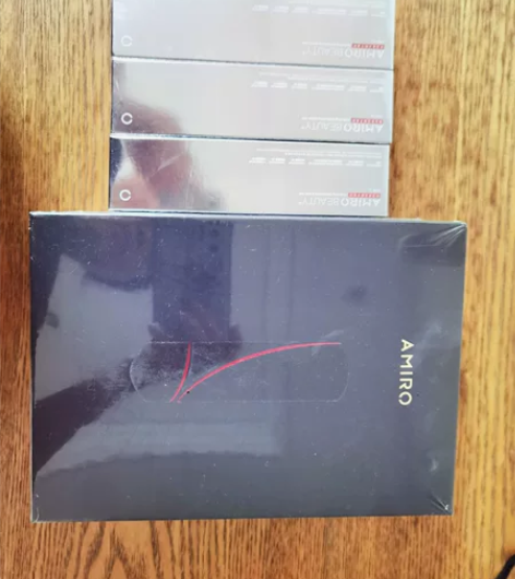 朋友送了一套amiro觅光美容仪，我已经有...