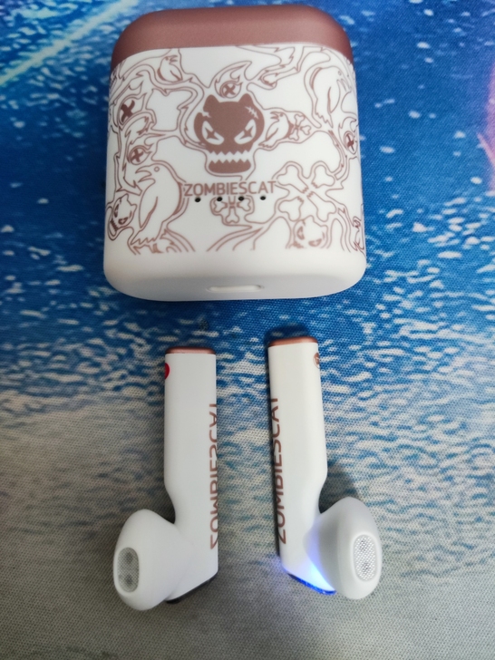 森麦魔鬼猫联名款蓝牙耳机，森麦zct3蓝牙...