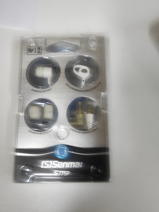 3.5接口耳机全新