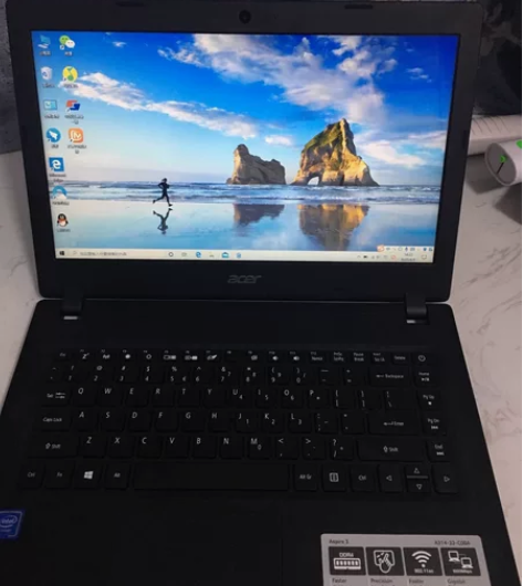 实拍，自用笔记本一台，宏碁acer a31...