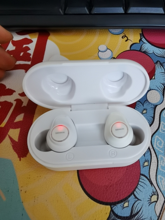 森麦tws蓝牙耳机，基本上全新带包装。TW...