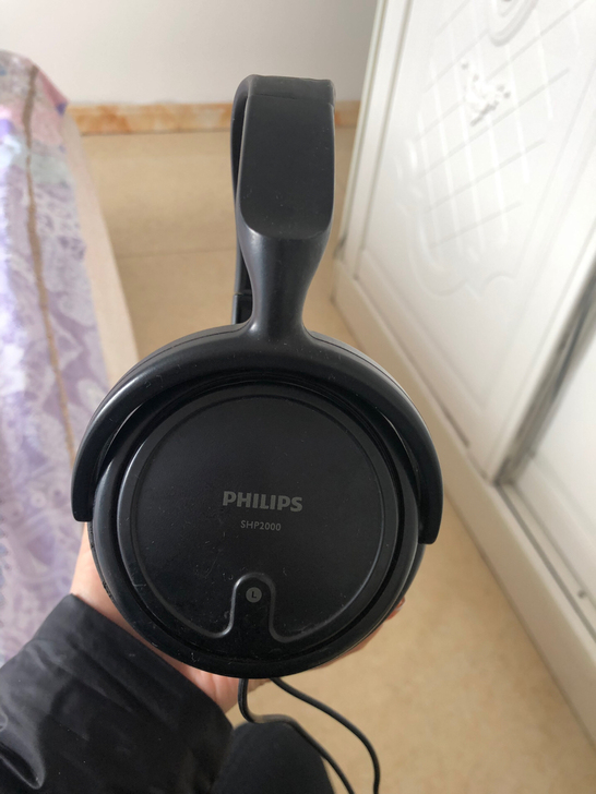 飞利浦2000头戴式立体电脑重低音耳机 黑...