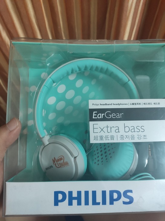 飞利浦，超重低音耳机 全新未使用