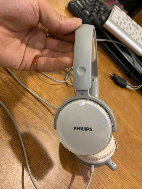 飞利浦头戴式耳机SHM7110，完好功能正...
