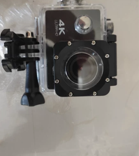 运动相机，某宝买的，买来当行车记录仪，刚收...