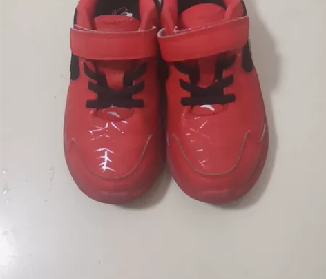 安踏儿童秋冬鞋，防水！ 感兴趣的话点“我想...